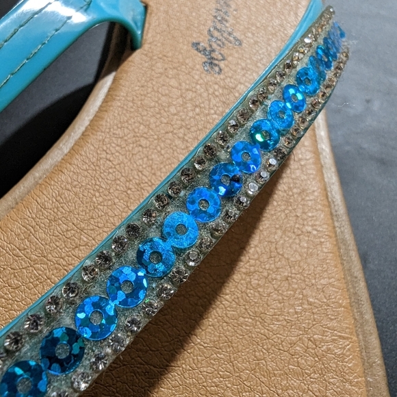 Sequined flip flops - Picture 2 of 3